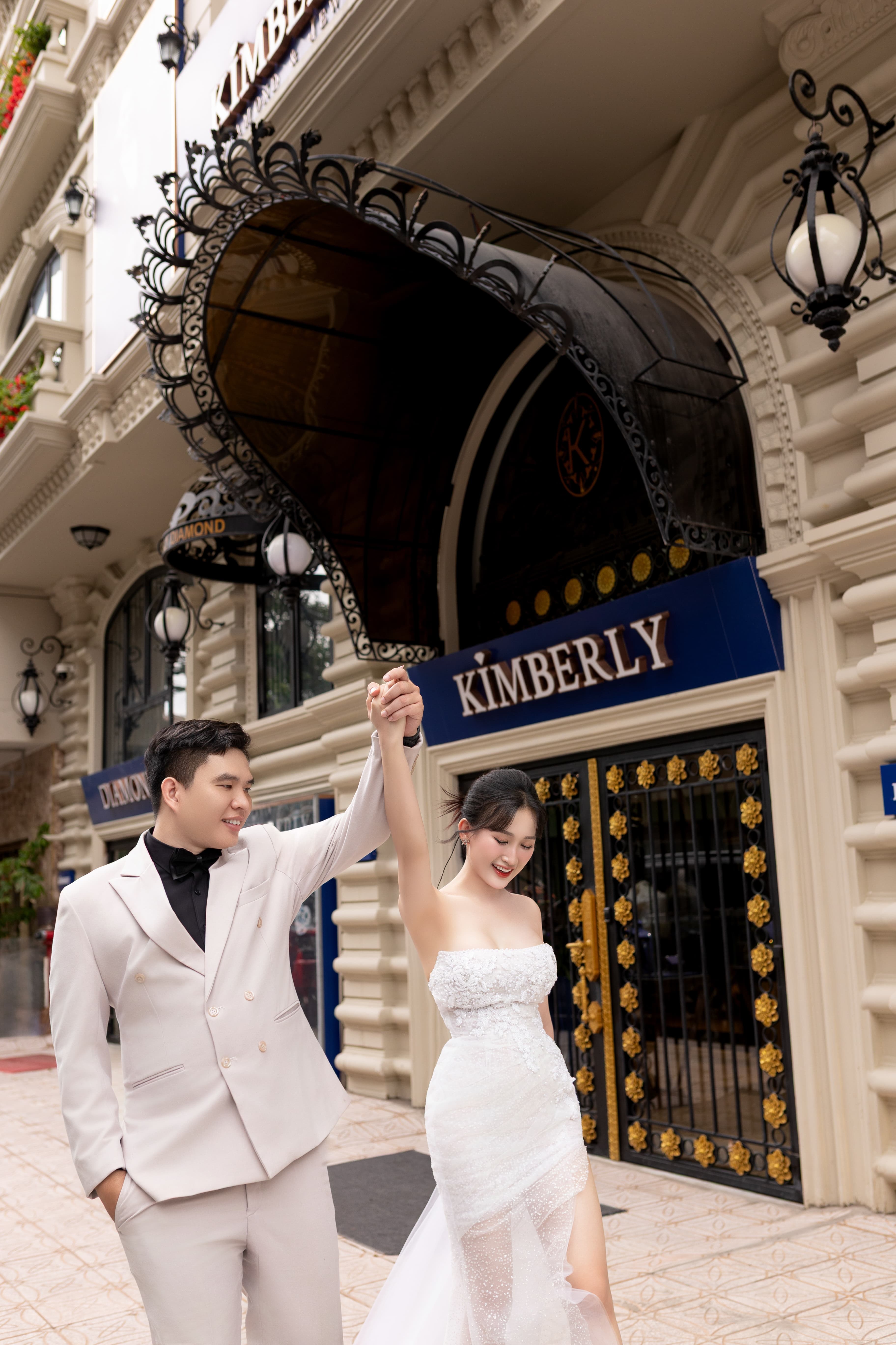 Thanh An & Thanh Ngân - Wedding Photo 1